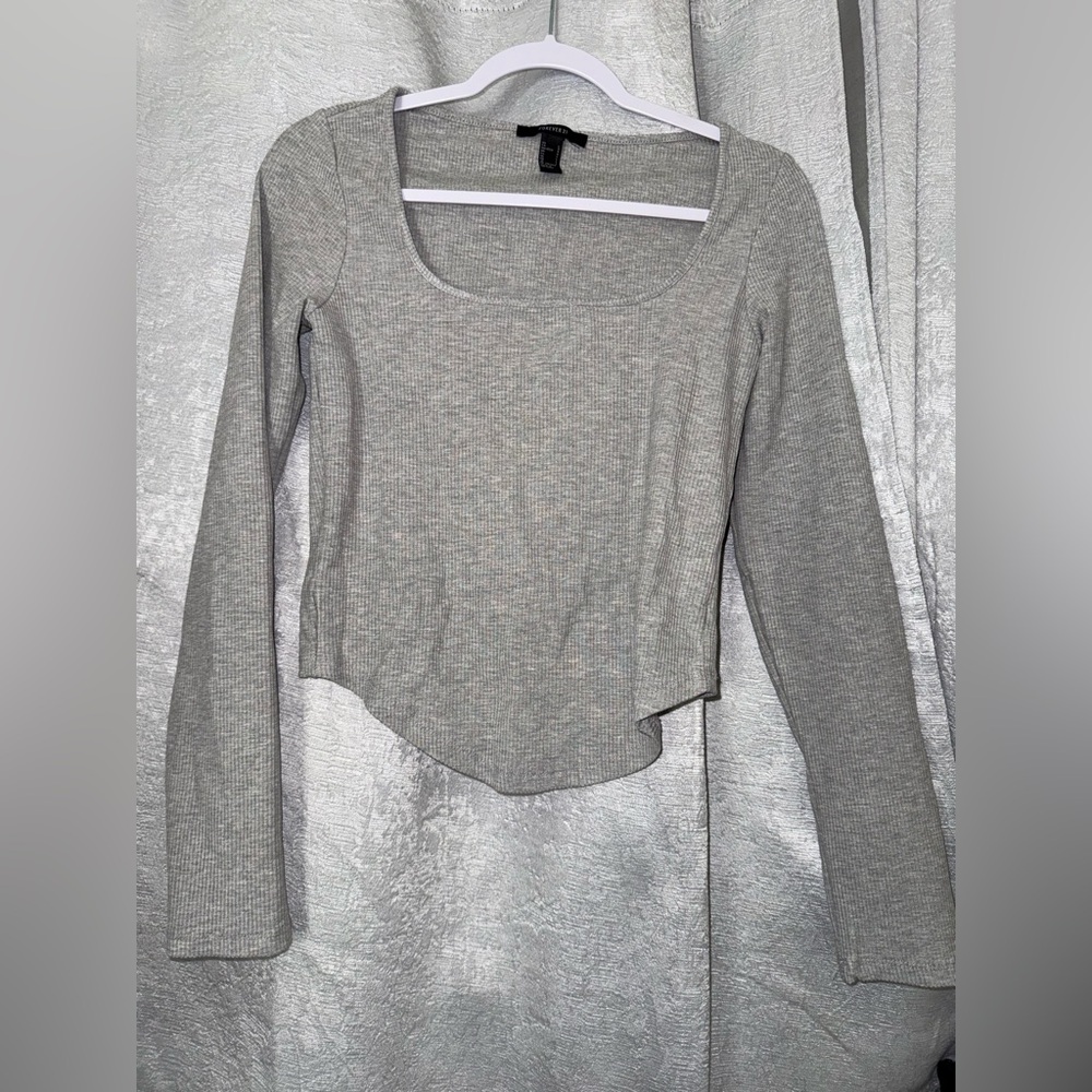 Forever 21 Light Gray Long Sleeve Top